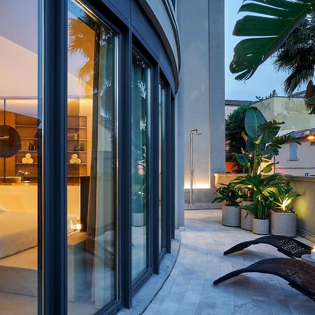 Le Residenze By Victoria Palace Cattolica Buitenkant foto