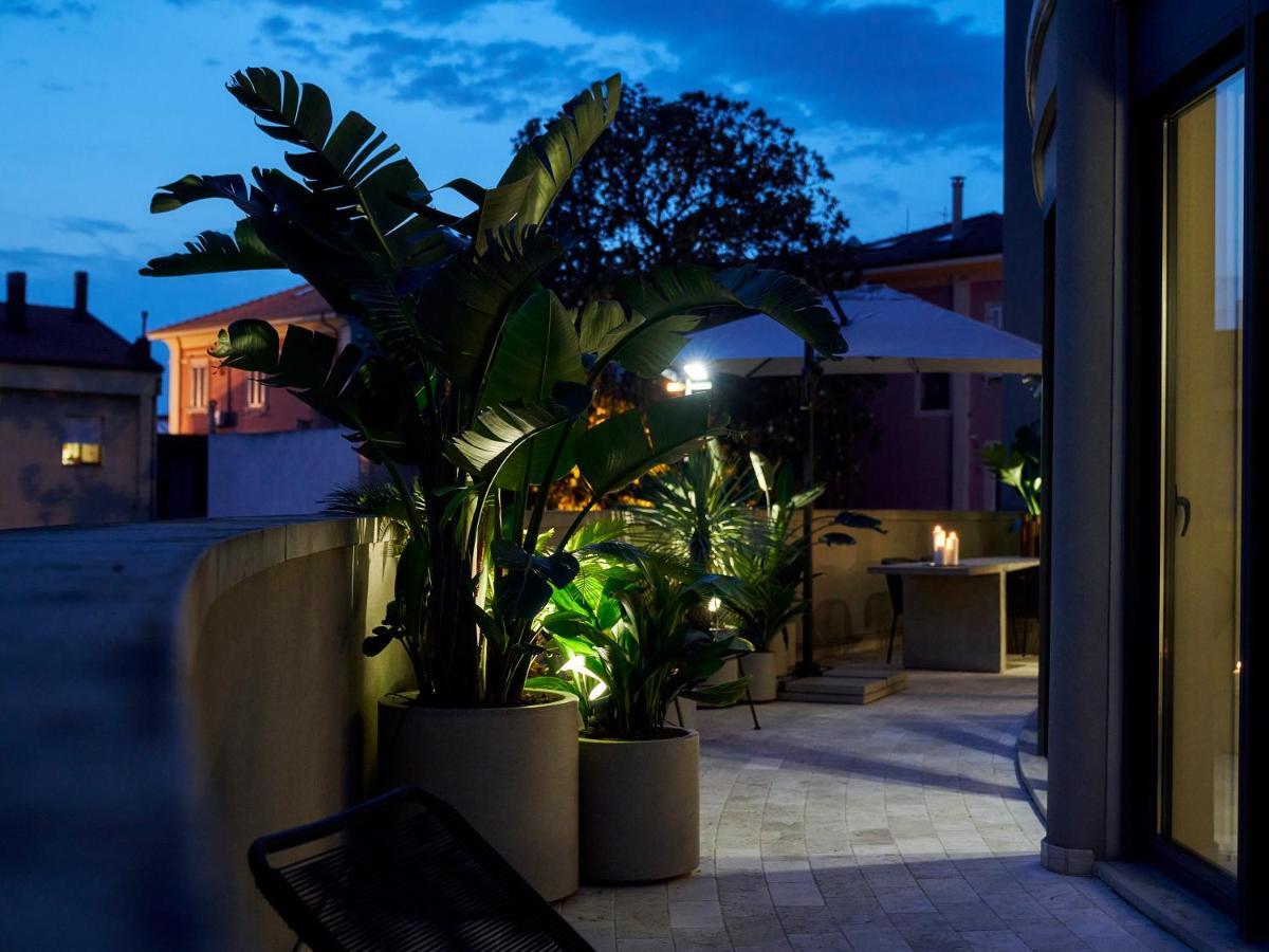 Le Residenze By Victoria Palace Cattolica Buitenkant foto
