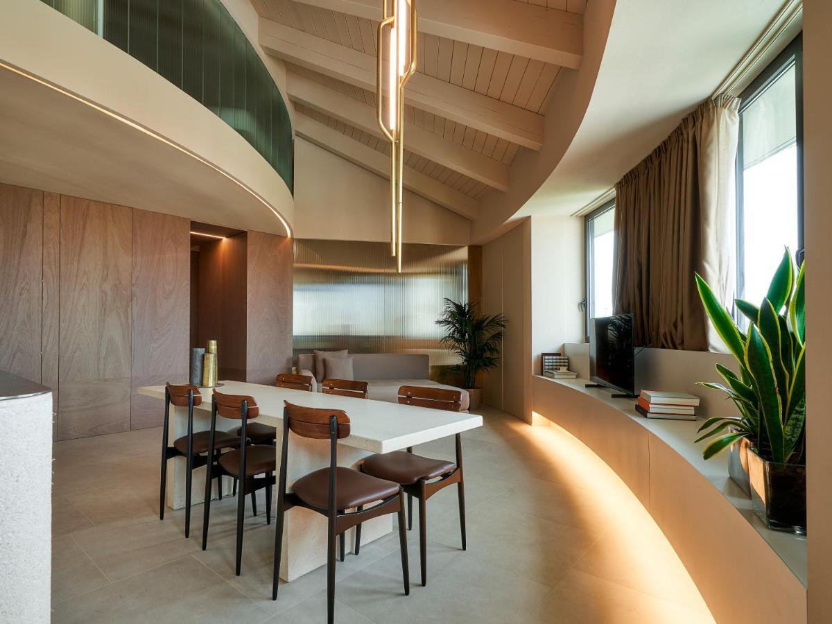 Le Residenze By Victoria Palace Cattolica Buitenkant foto