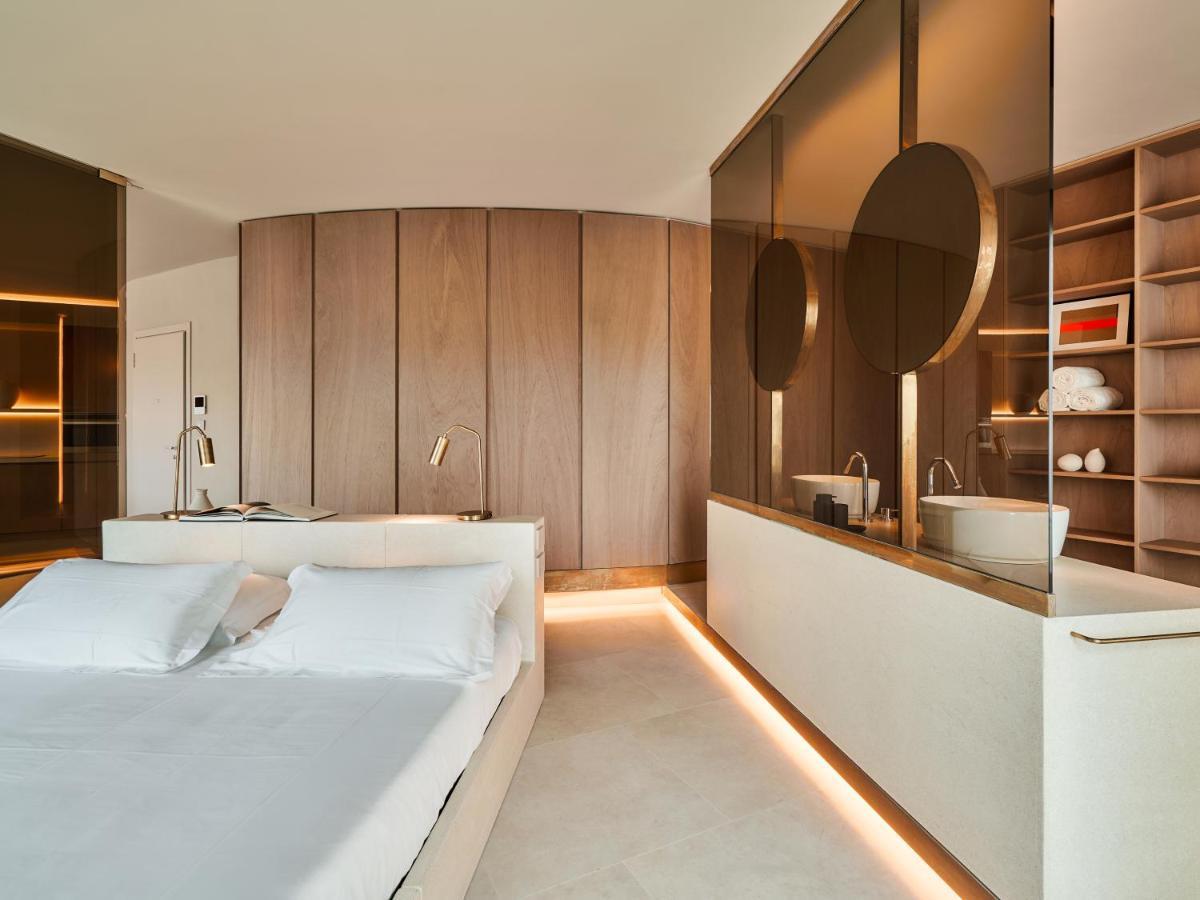 Le Residenze By Victoria Palace Cattolica Buitenkant foto