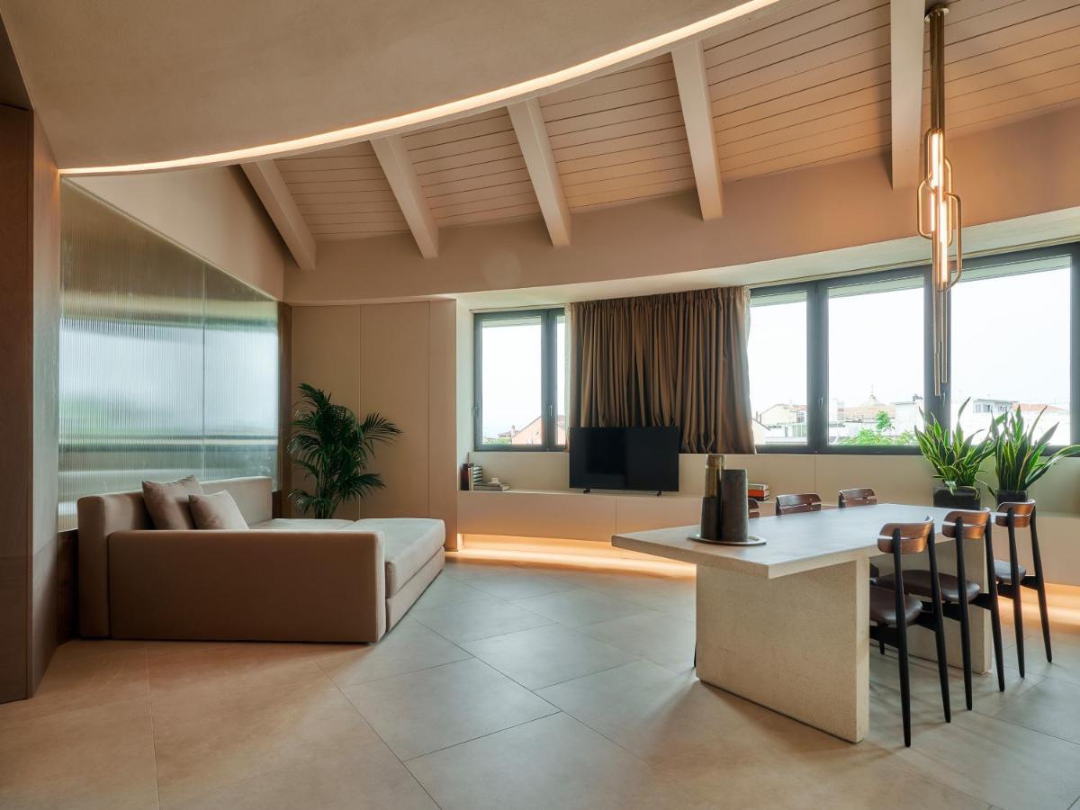 Le Residenze By Victoria Palace Cattolica Buitenkant foto